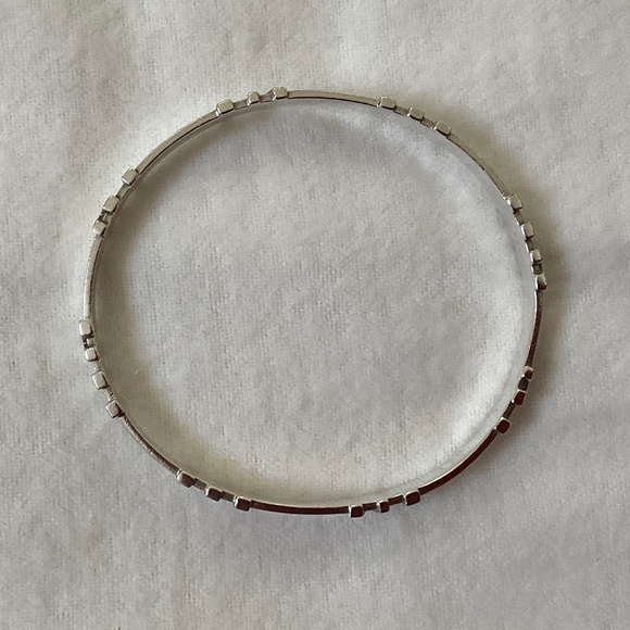 TIFFANY & CO. Vintage Silver (925) Atlas Bangle - Picture 4 of 12